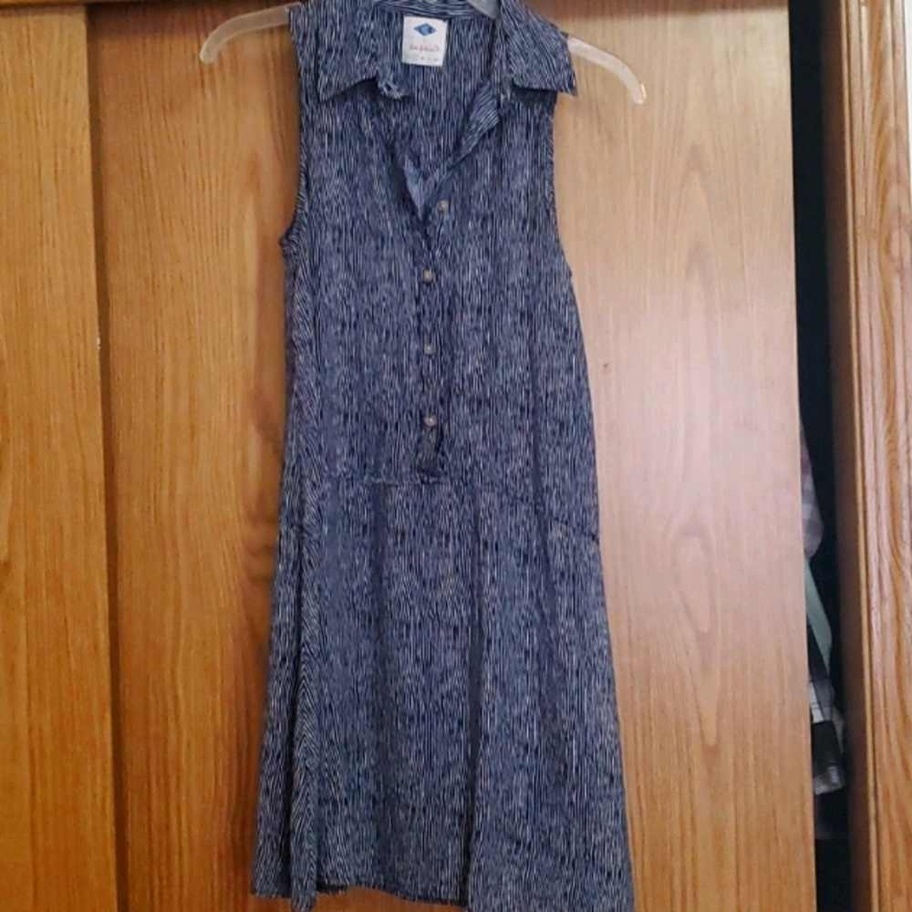 Midi sleeveless dress